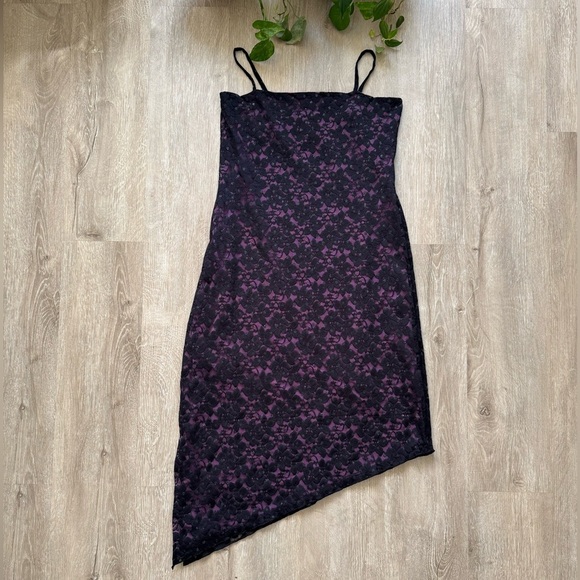 Vintage Y2K Purple Lace Overlay Asymmetrical Dress - Picture 2 of 7